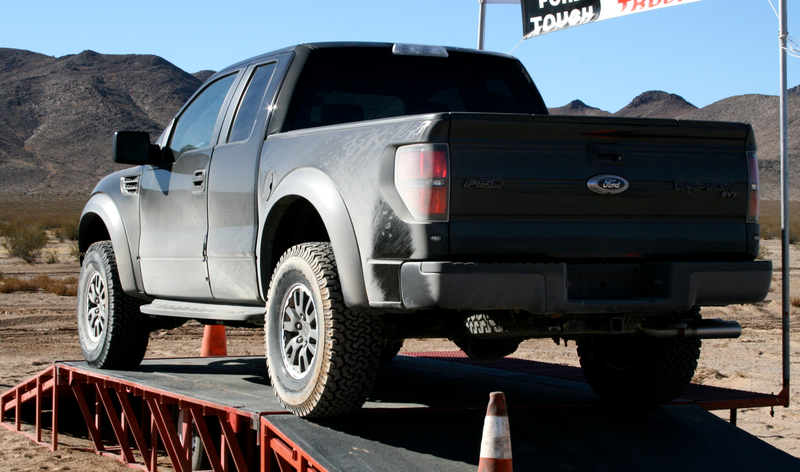 Illustration for article titled 2010 Ford F-150 SVT Raptor: First Ride